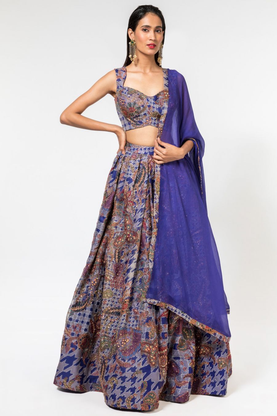 Violet Embellished Juna Printed Lehenga Set by Aisha Rao at KYNAH