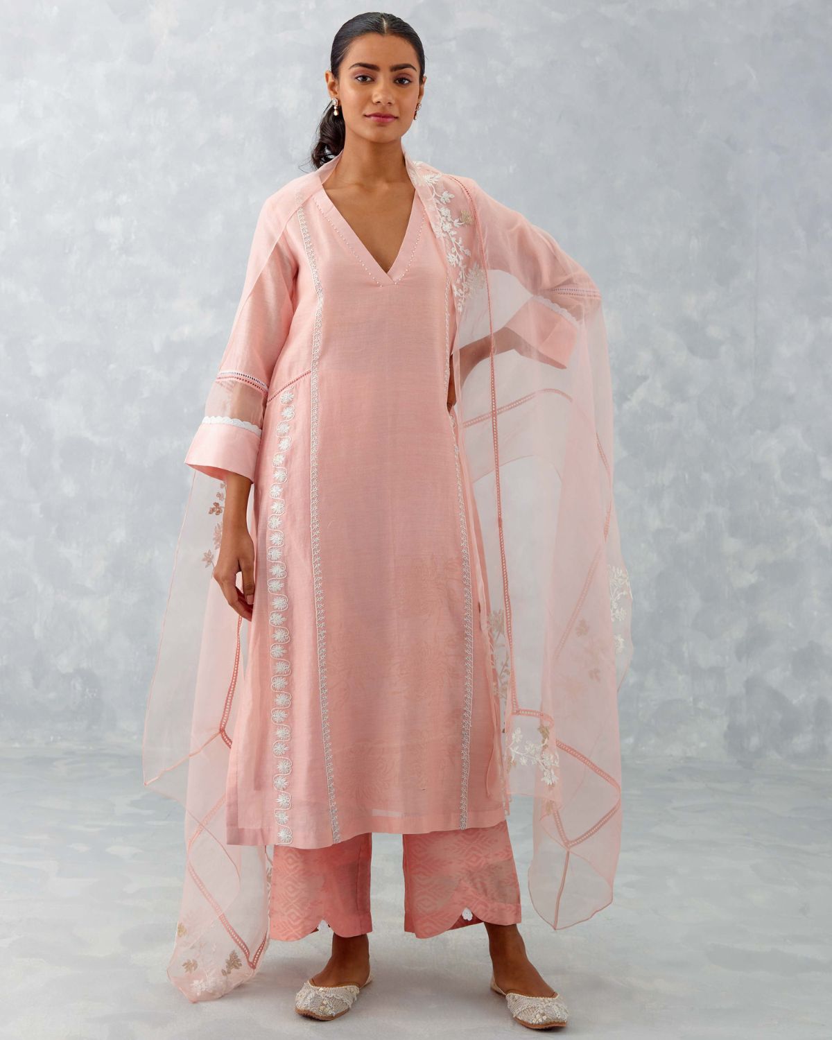 Blush Pink Embroidered Chanderi Kurta Set by Devnaagri