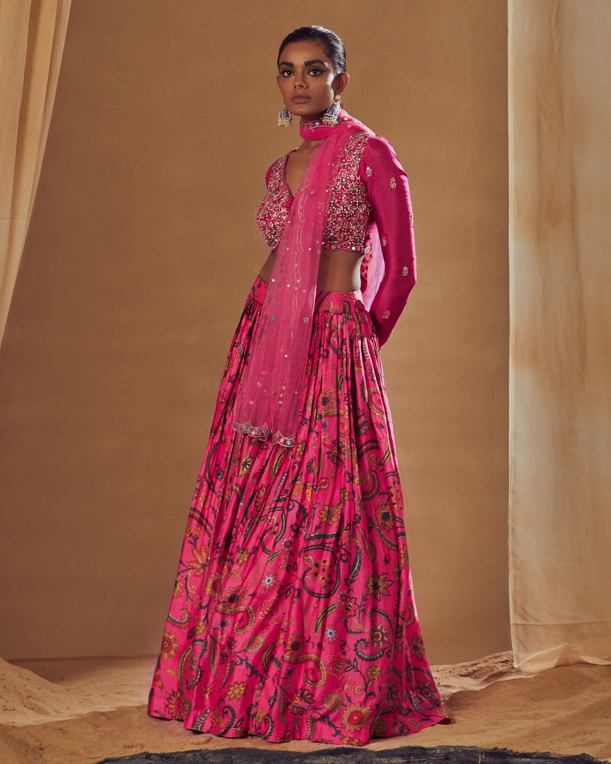 Hot Pink Handloom Pure Katan Silk Hand Embroidered Banarasi Lehenga Wi –  WeaverStory