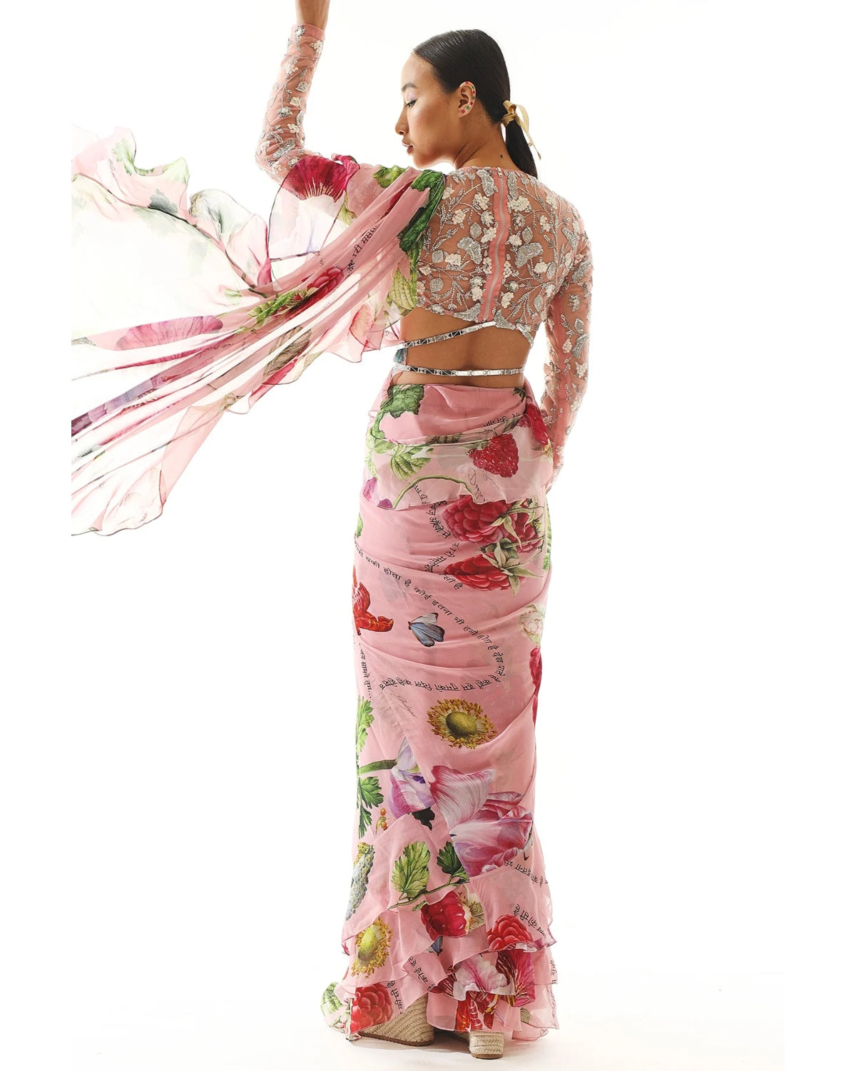 Blush Pink Georgette Printed Ruffle Sari Set by Mahima Mahajan