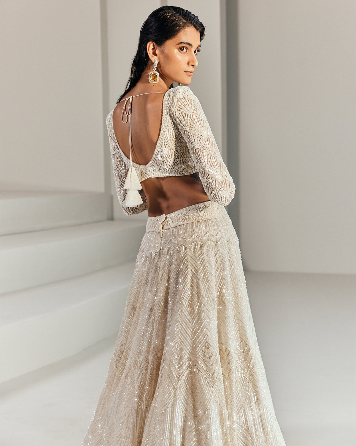 Geometric Embroidered White Lehenga Set by Ritika Mirchandani at KYNAH